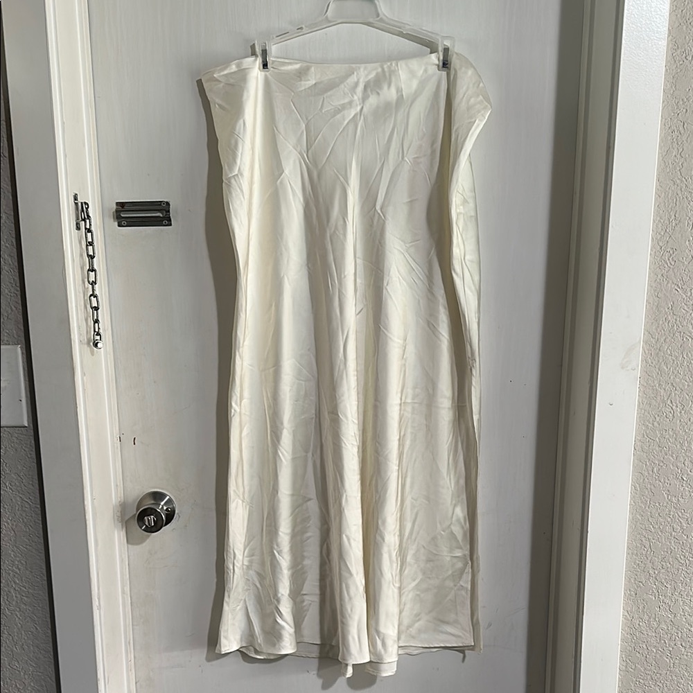 Cream Silky Skirt